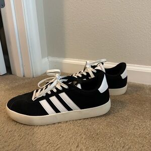 Adidas women’s VL Court 3.0